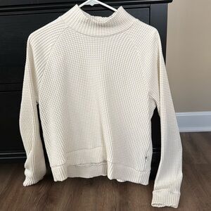 North Face small pullover